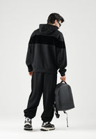 ARMANI EXCHANGE Pantaloni JOGGER  black per uomo con coulisse interna e tasche a filetto. XM002924AF19936 UC001 ARMANI EXCHANGE 