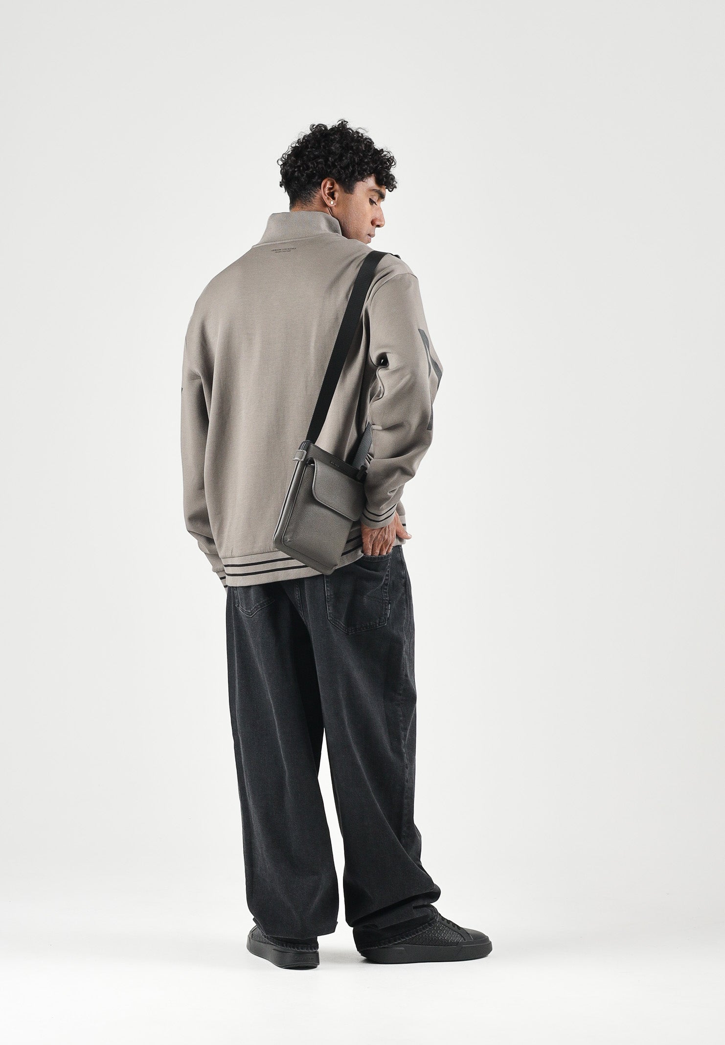 ARMANI EXCHANGE Felpa con zip falcon-grigio per uomo con collo alto e maxi logo stampato. XM002950AF10818 U6125 ARMANI EXCHANGE 