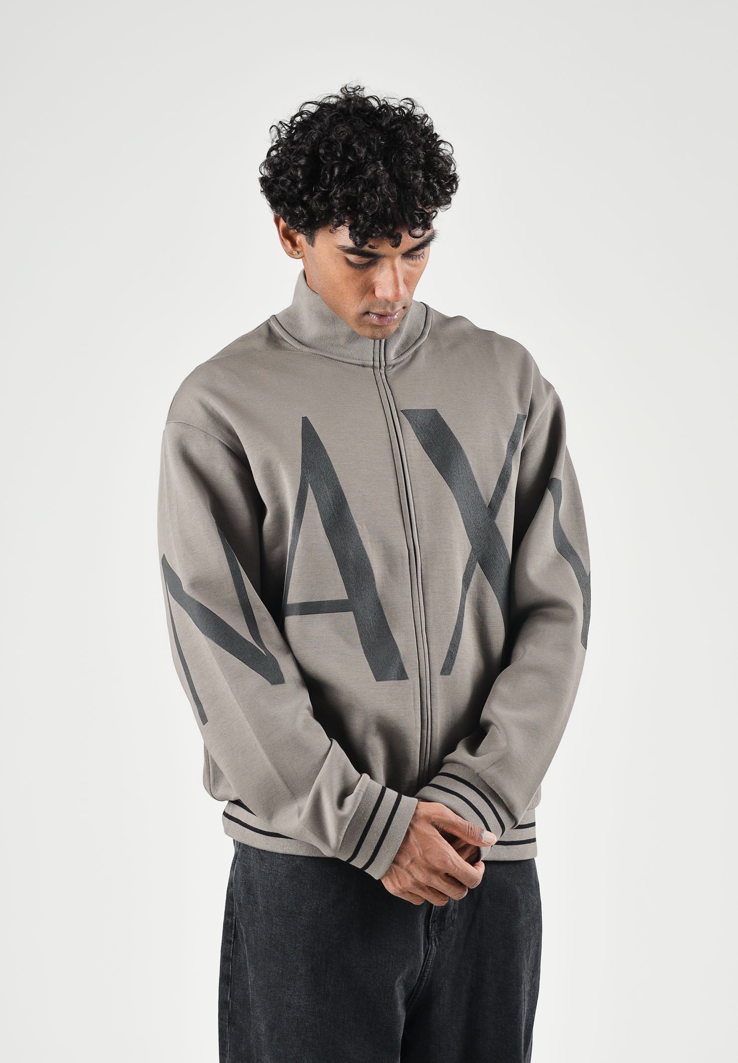 ARMANI EXCHANGE Felpa con zip falcon-grigio per uomo con collo alto e maxi logo stampato. XM002950AF10818 U6125 ARMANI EXCHANGE 