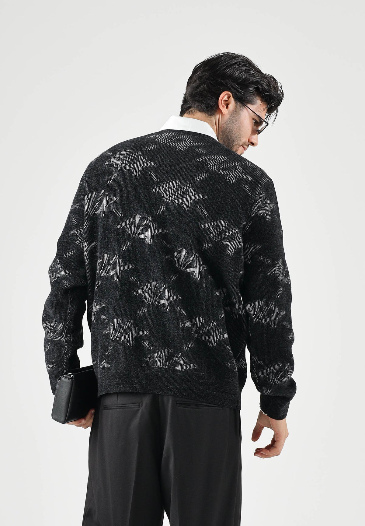 ARMANI EXCHANGE Maglione girocollo JACQUARD nero per uomo con grafica all-over. XM002992AF16916 FC357 ARMANI EXCHANGE 