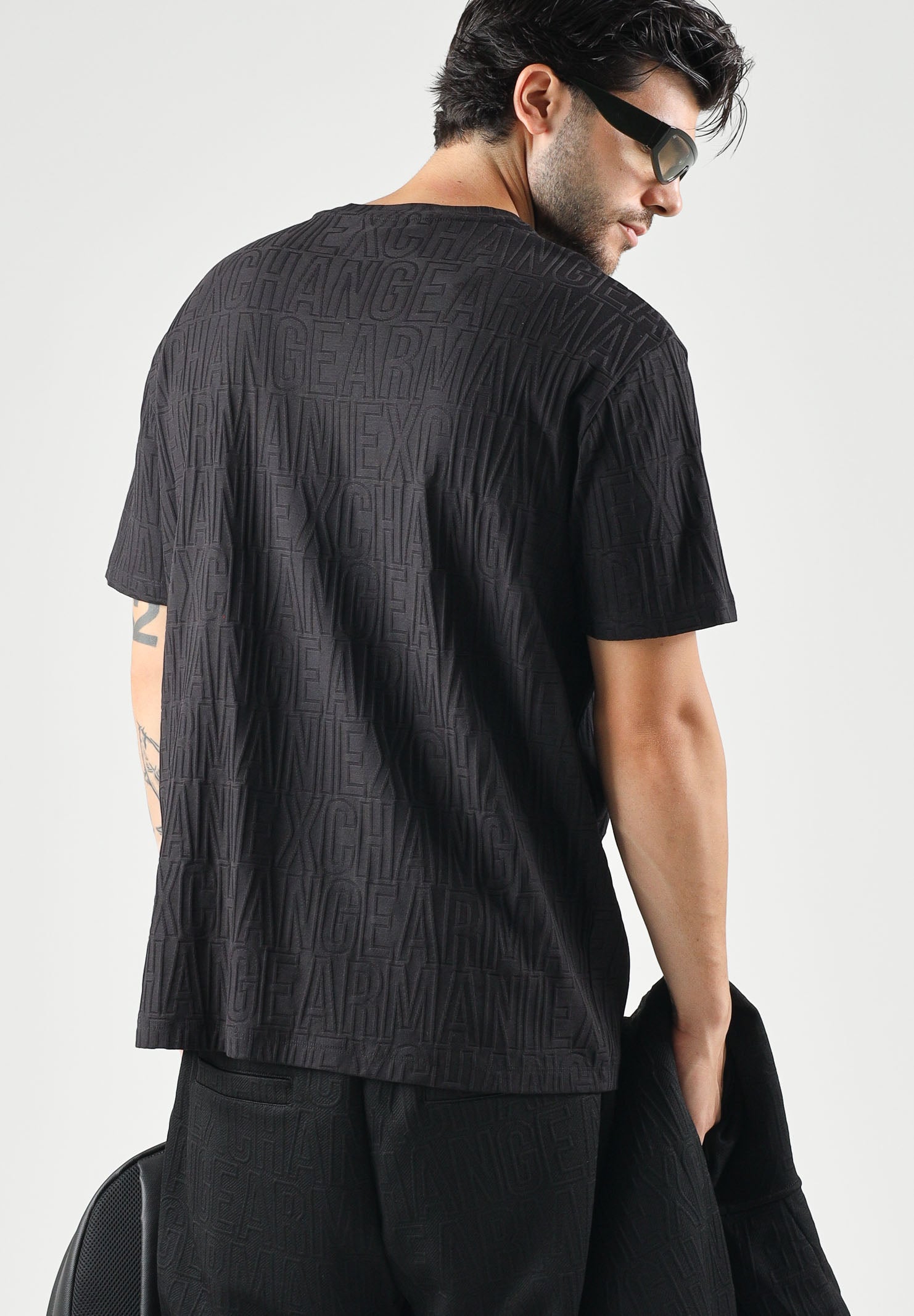 ARMANI EXCHANGE T-shirt basic nera per uomo con girocollo e maniche corte. XM003073AF10337 UC001 ARMANI EXCHANGE 