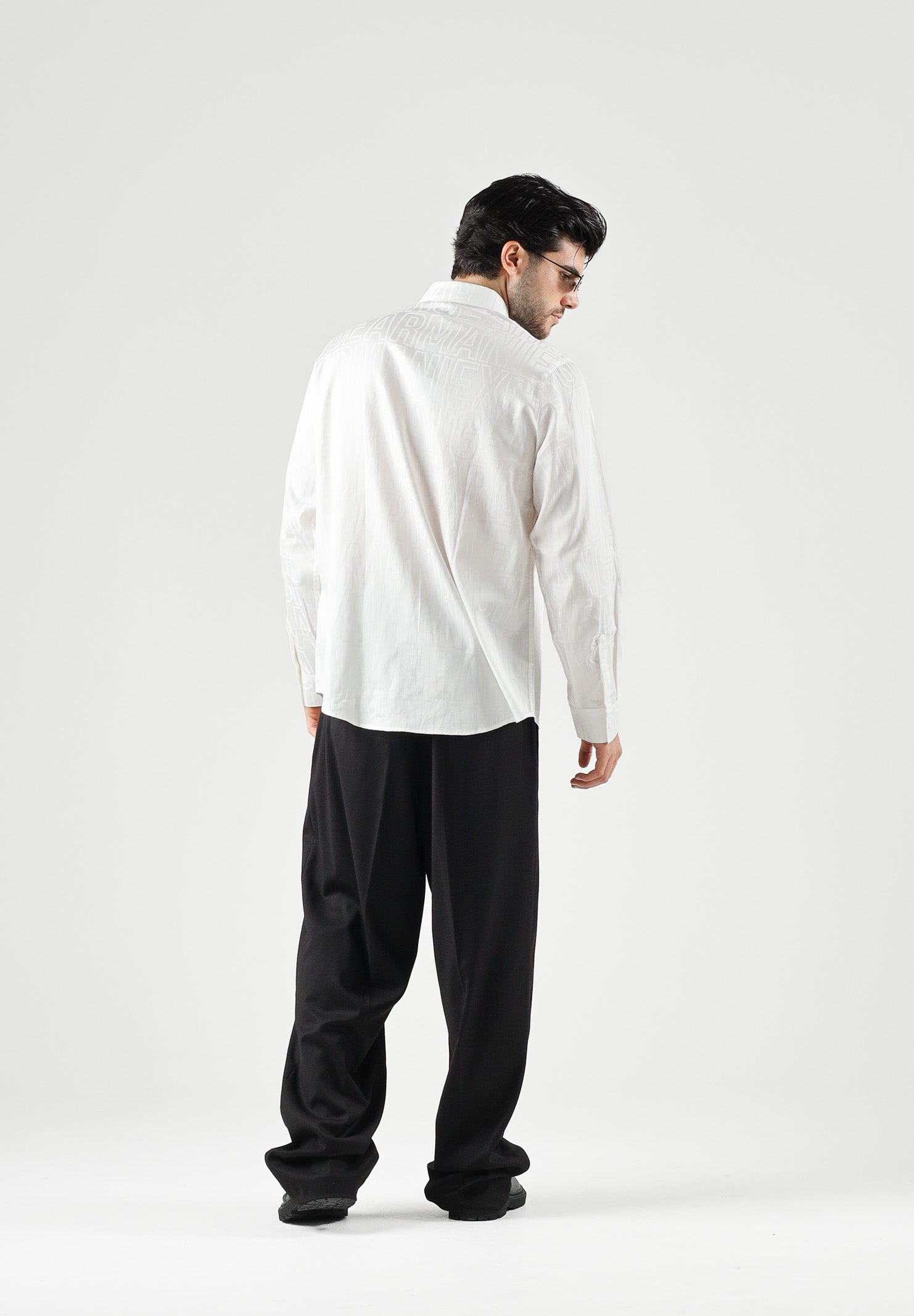 ARMANI EXCHANGE Camicia off white-bianca per uomo con colletto rigido e chiusura frontale con bottoni. XM003244AF13131 U0009 ARMANI EXCHANGE 
