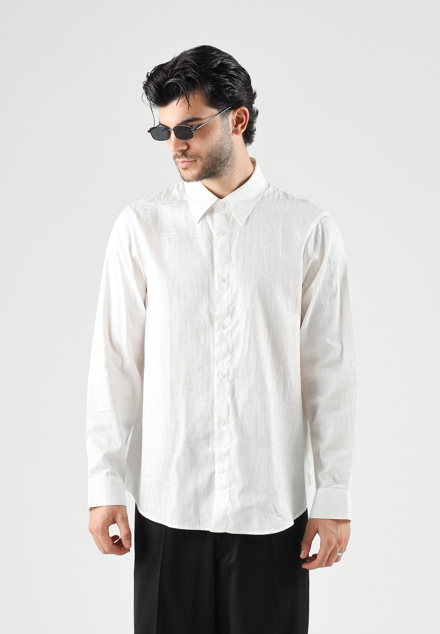 ARMANI EXCHANGE Camicia off white-bianca per uomo con colletto rigido e chiusura frontale con bottoni. XM003244AF13131 U0009 ARMANI EXCHANGE 