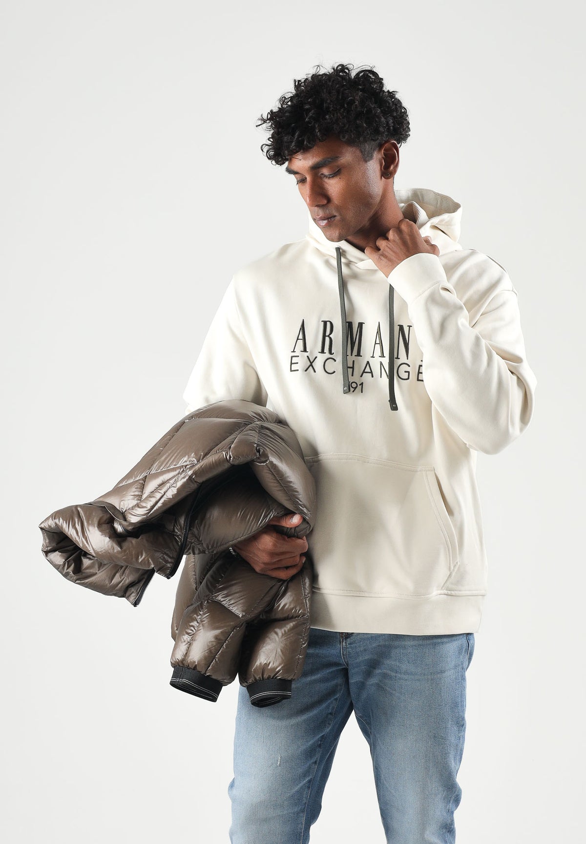 ARMANI EXCHANGE Felpa con cappuccio vintage off white-bianca per uomo con maxi logo frontale XM003429AF10830 U0007 ARMANI EXCHANGE 