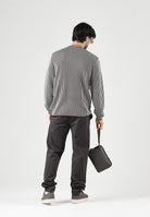 ARMANI EXCHANGE Pantaloni licorice marroni da uomo con taglio chino e gamba affusolata. XM003537AF22547 U8128 ARMANI EXCHANGE 