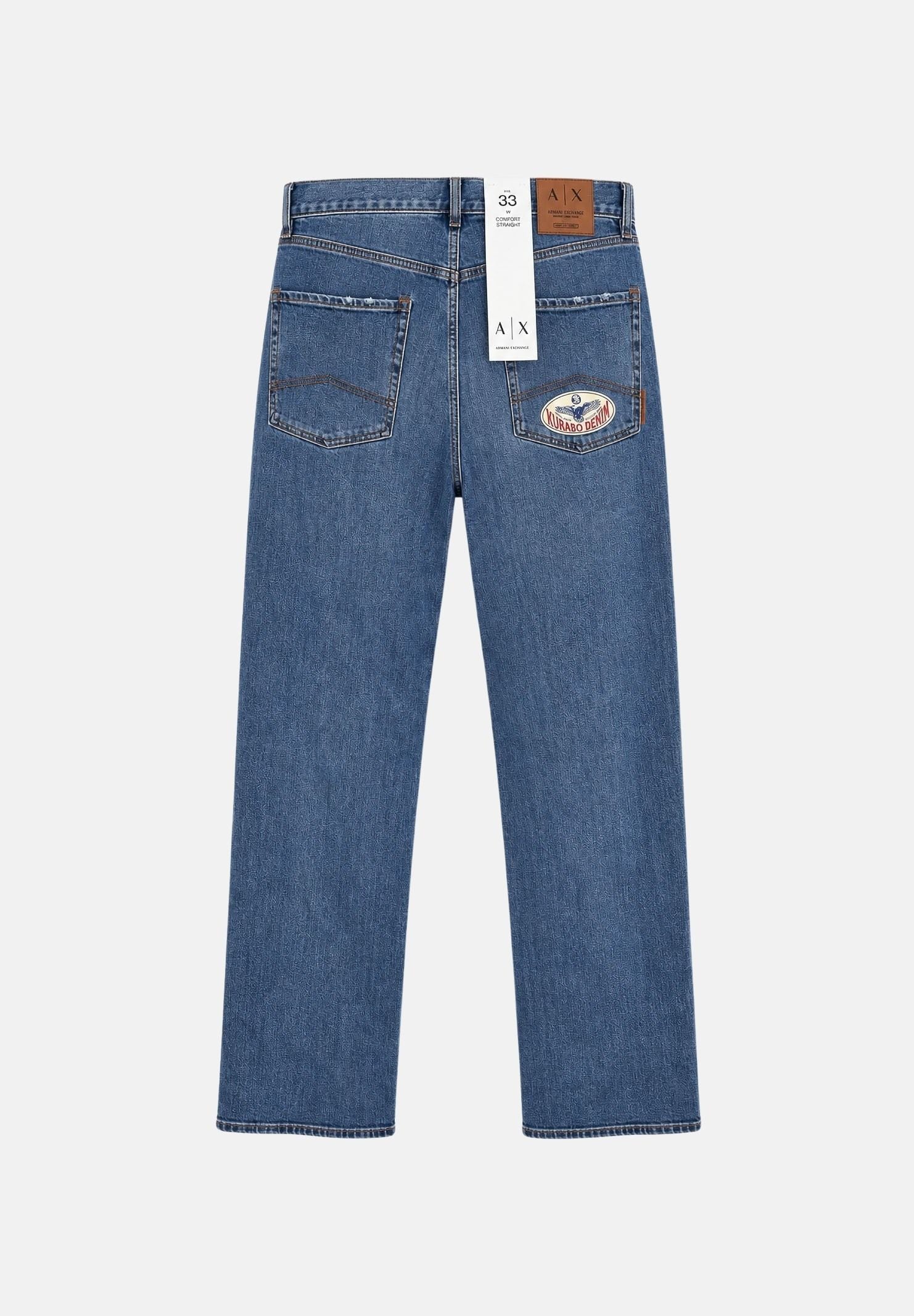 ARMANI EXCHANGE Jeans medium blue denim per uomo con lavaggio chiaro e impunture a contrasto. XM003550AF29247 MB002 ARMANI EXCHANGE 
