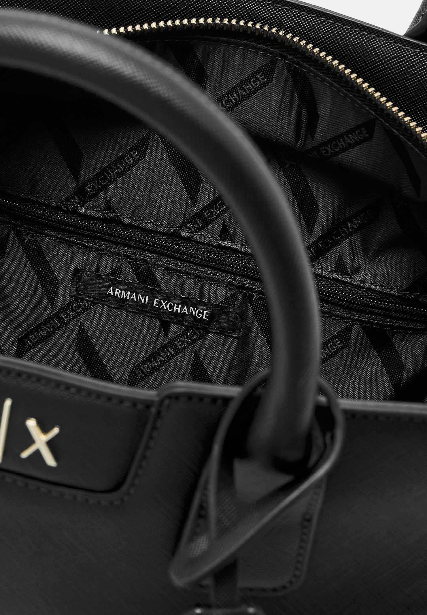  XW002158AF26570 UC001 ARMANI EXCHANGE 
