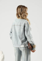 ARMANI EXCHANGE Giubbotto di jeans GEMS  light blue denim per donna con colletto classico e applicazioni di strass. XW002526AF25775 MB003 ARMANI EXCHANGE 