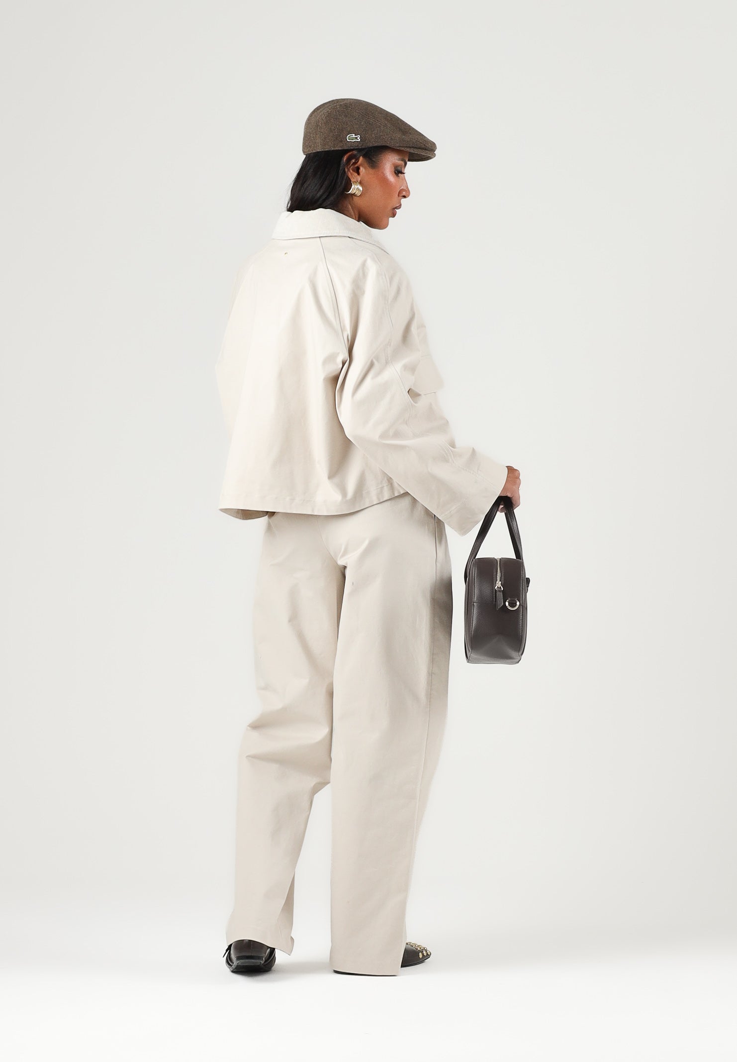 ARMANI EXCHANGE Pantalone elegante bianco-beige da donna con pince in vita e tasche laterali XW002932AF26077 U1039 ARMANI EXCHANGE 