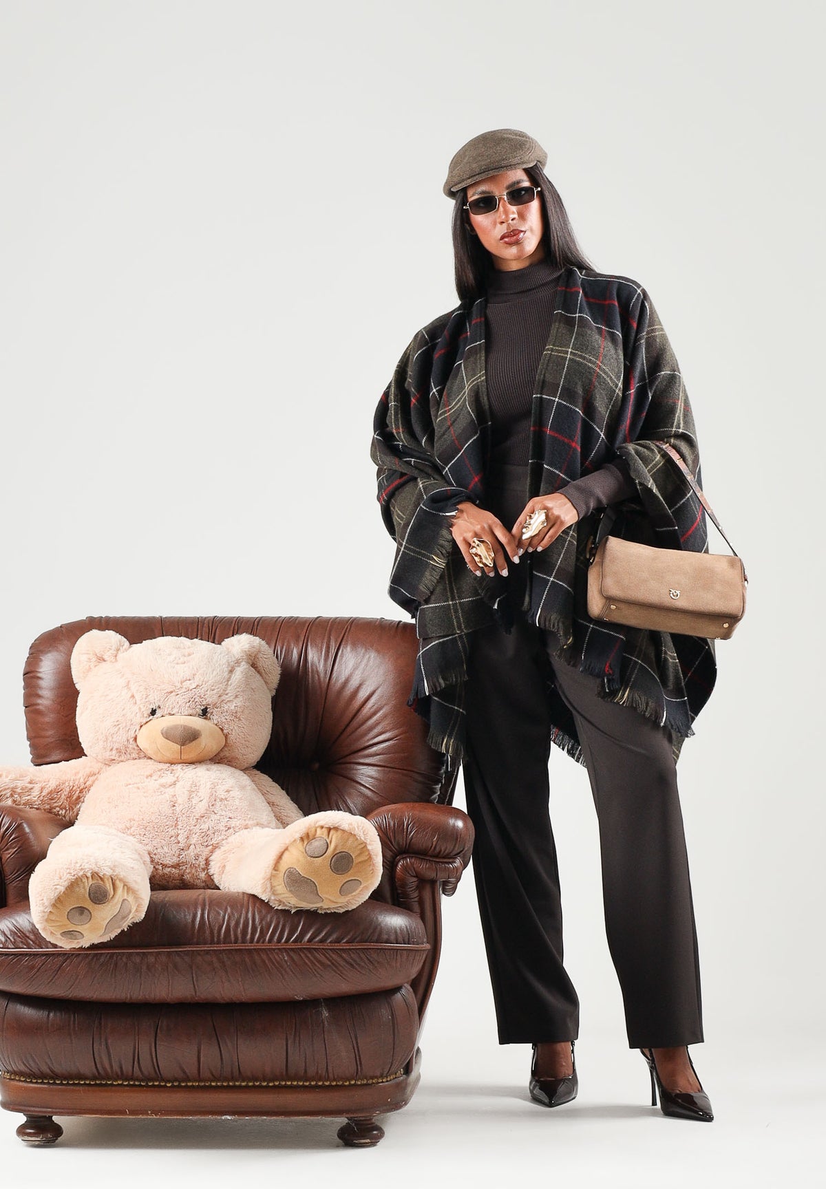 BARBOUR Mantella  STAFFIN  verde da donna con motivo tartan oversize, linea avvolgente 262MLSC0184 TN11 BARBOUR 