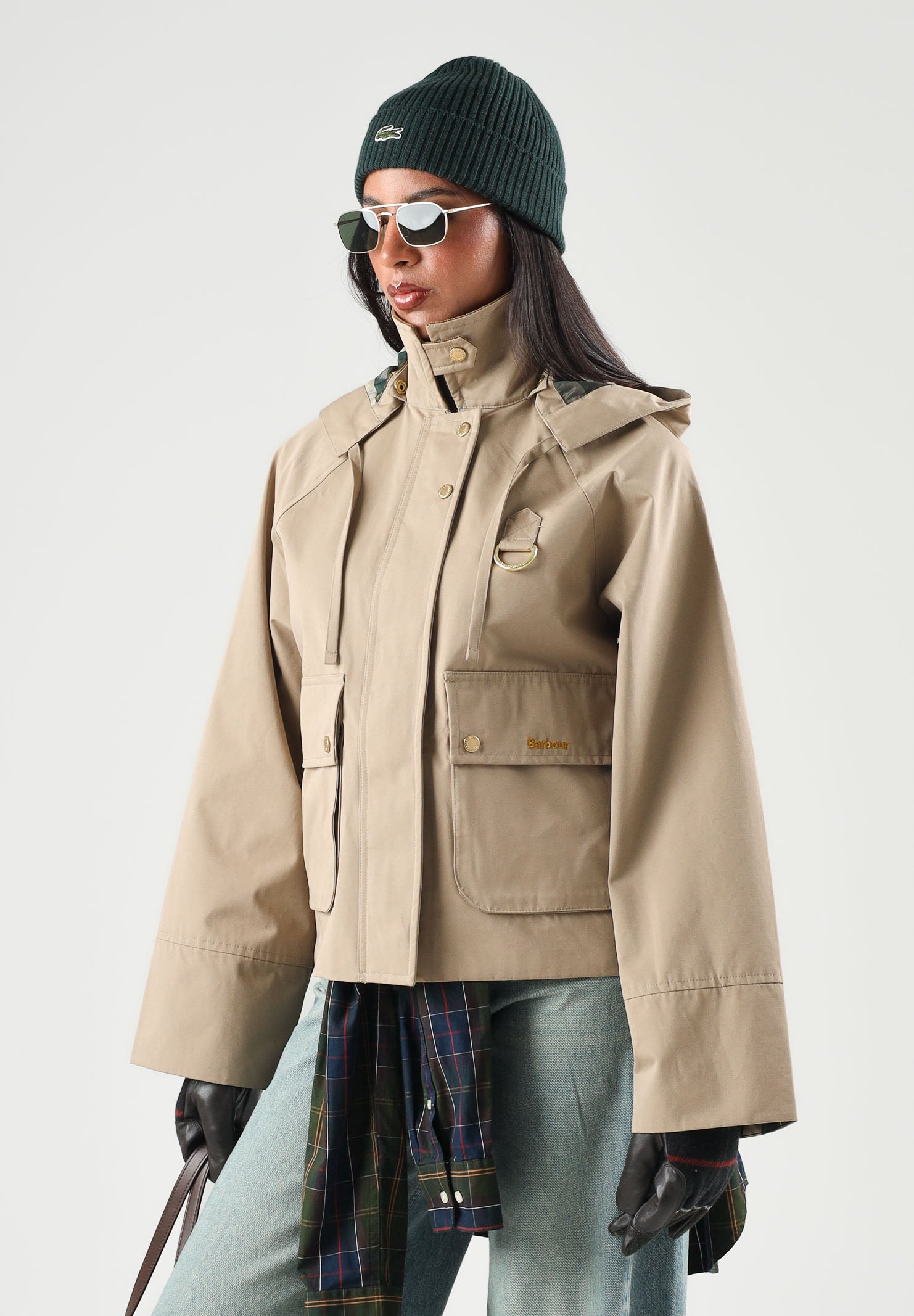 BARBOUR Giacca a ventoTERRINGTON SHOWERPROOF beige per donna con cappuccio rimovibile, colletto in velluto a coste 262MLSP0354 BE31 BARBOUR 