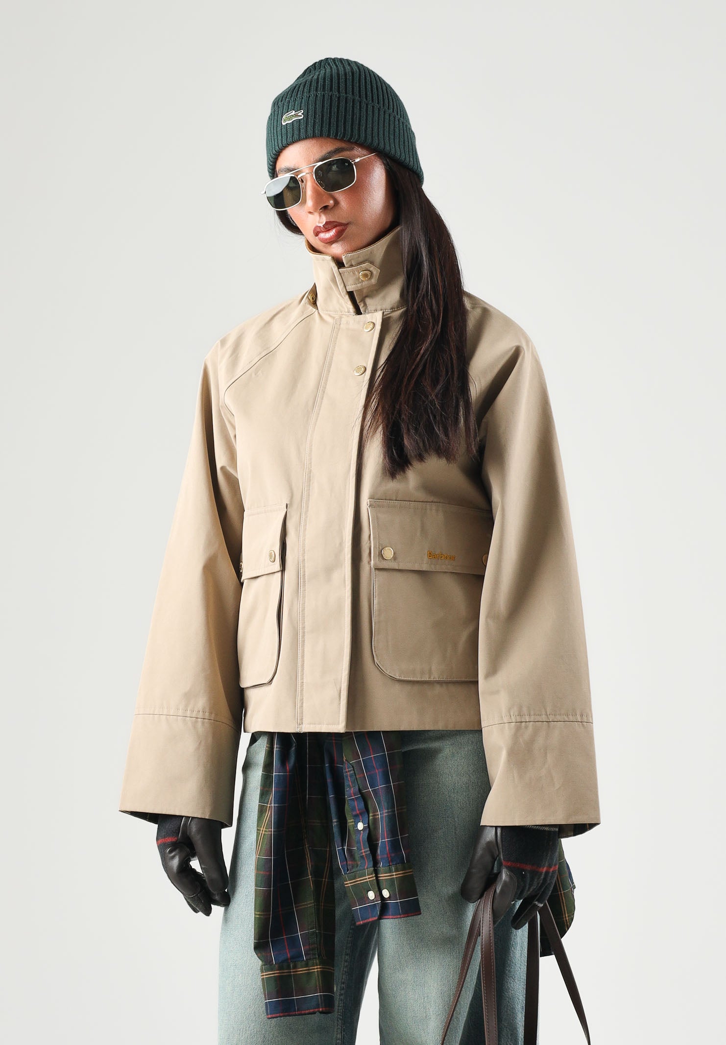 BARBOUR Giacca a ventoTERRINGTON SHOWERPROOF beige per donna con cappuccio rimovibile, colletto in velluto a coste 262MLSP0354 BE31 BARBOUR 