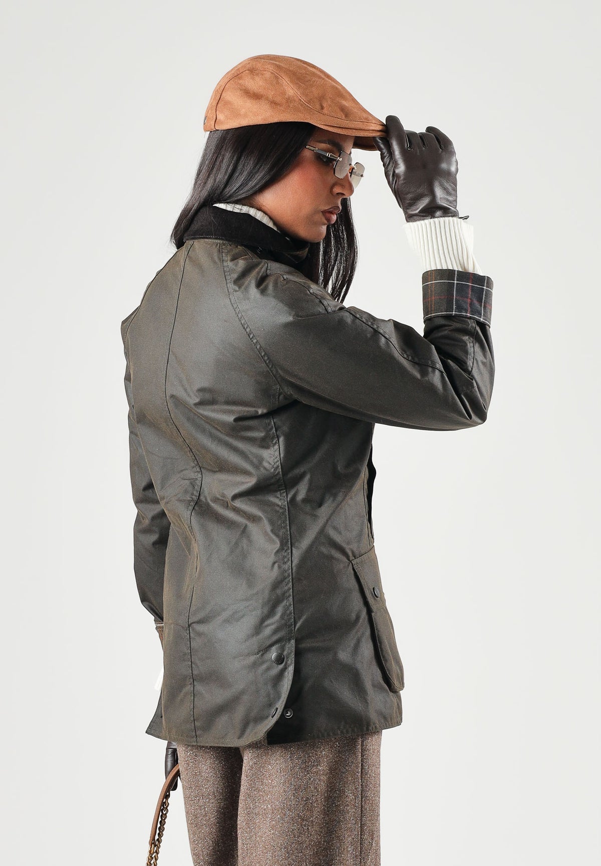 BARBOUR Giubbotto CLASSIC BEADNELL marrone scuro da donna in cotone cerato con colletto in velluto a coste 262MLWX0668 OL71 BARBOUR 