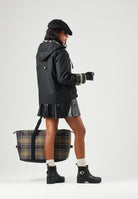 BARBOUR Giacca a vento impermeabile black-ancient nero da donna con cappuccio integrato, coulisse regolabile 262MLWX1578 BK71 BARBOUR 
