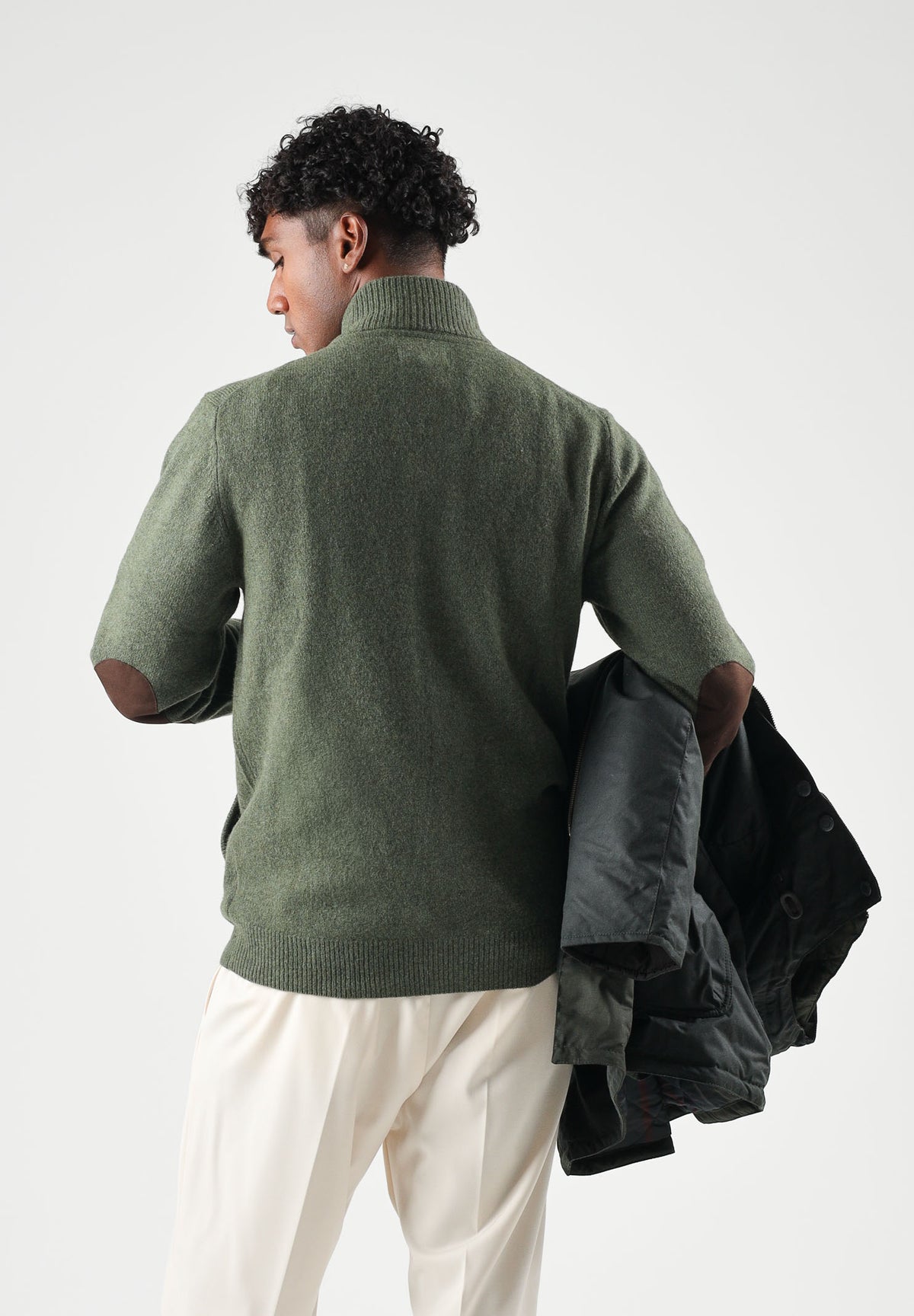 BARBOUR Cardigan ESSENTIAL PATCH verde oliva per uomo con zip frontale e collo alto lavorato 262MMKN0731 OL51 BARBOUR 