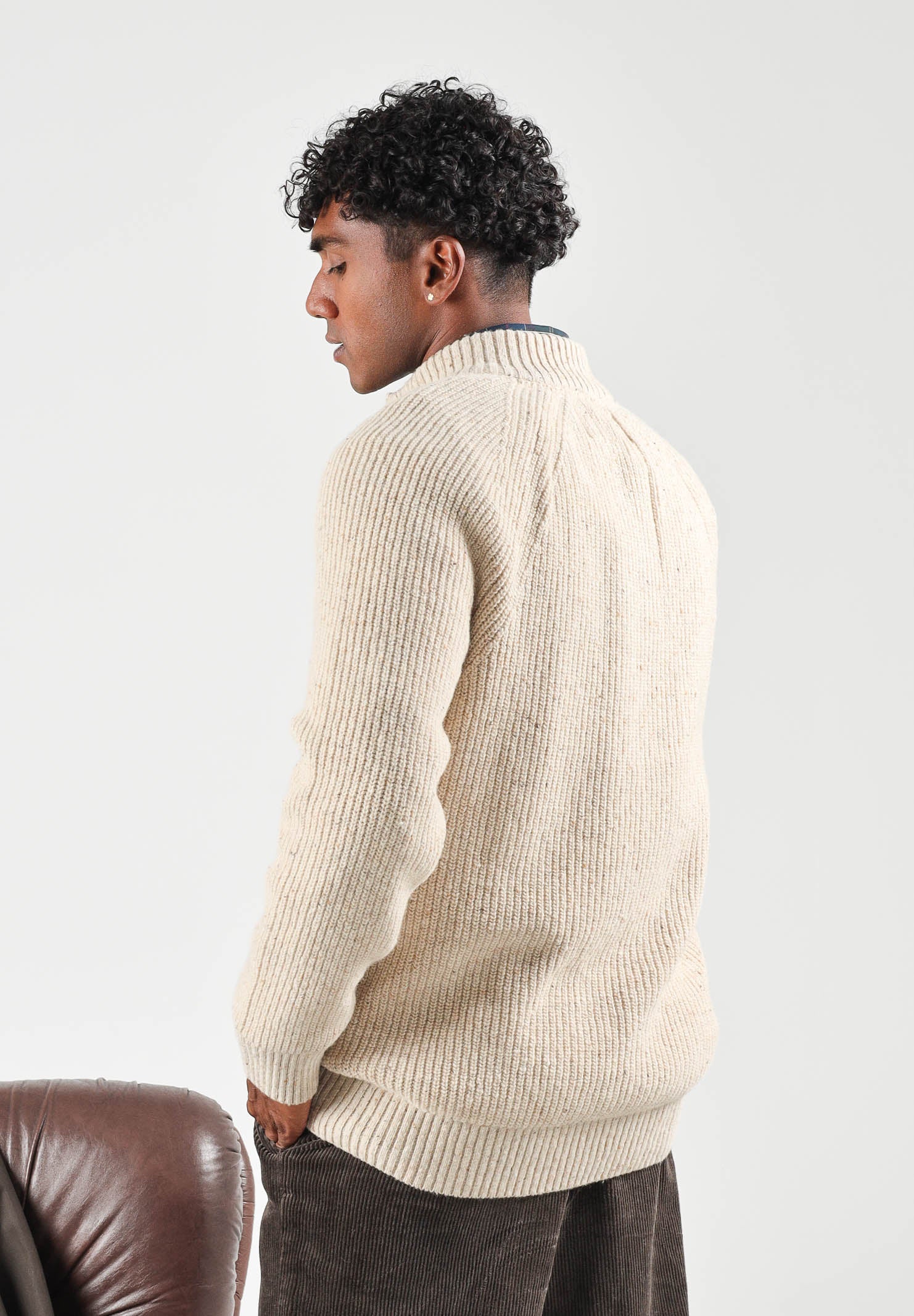 BARBOUR Cardigan pearl-beige per uomo e donna con collo a listino, apertura a mezza zip e dettagli testurizzati. 262MMKN1757 BE14 BARBOUR 