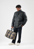 BARBOUR Piumino grigio scuro antracite da uomo con collo alto protettivo e trapuntatura orizzontale 262MMQU1908 TN11 BARBOUR 