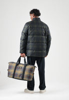 BARBOUR Piumino grigio scuro antracite da uomo con collo alto protettivo e trapuntatura orizzontale 262MMQU1908 TN11 BARBOUR 