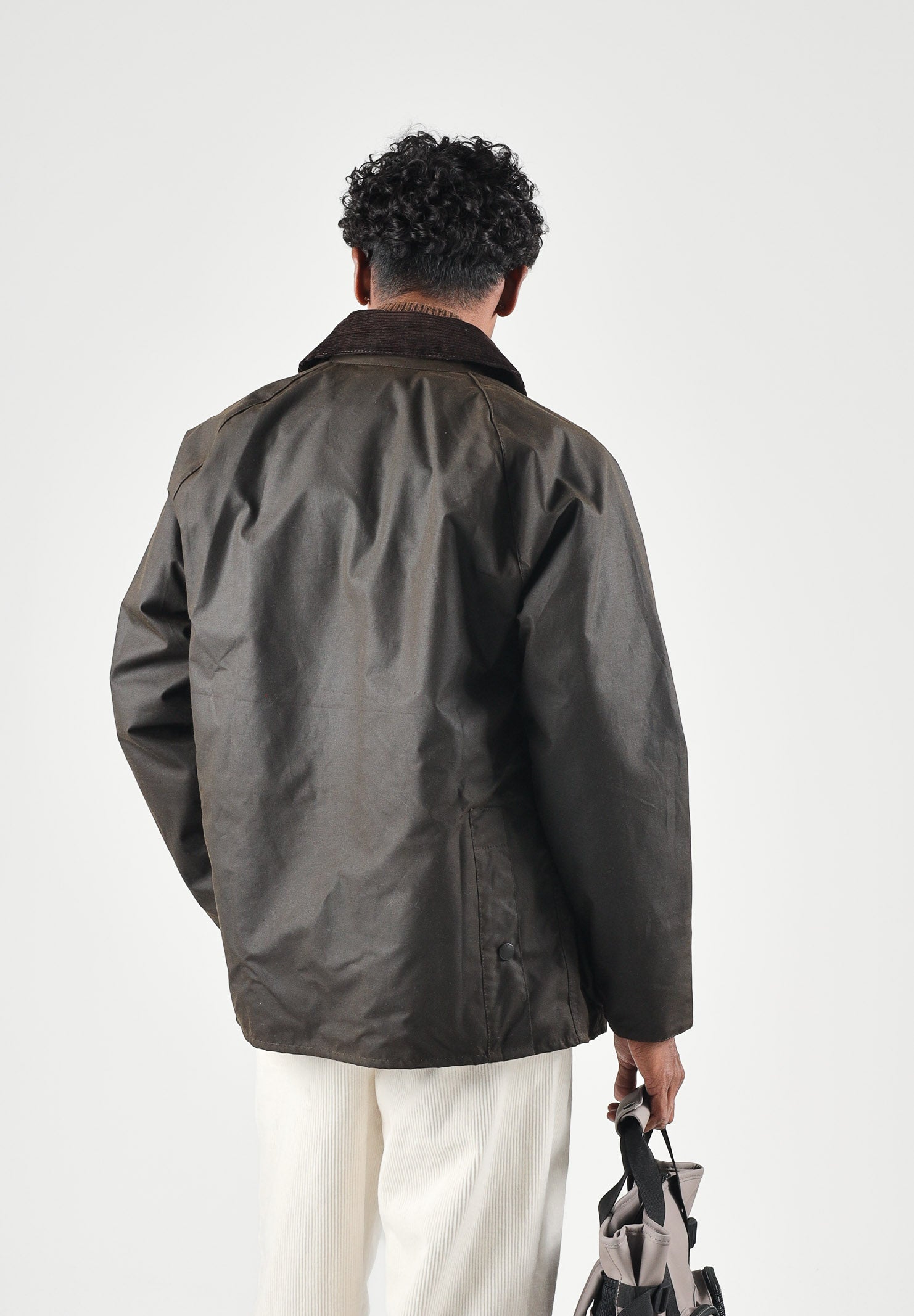 BARBOUR Giubbotto BEAUFORT olive per uomo con colletto in velluto e tasche multiple. 262MMWX0010 OL71 BARBOUR 