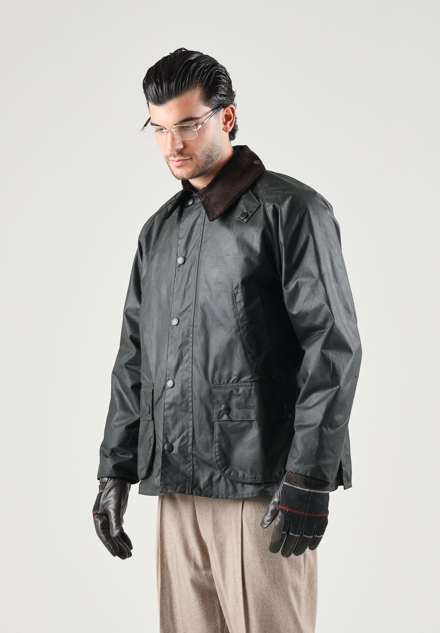 BARBOUR Giubbotto BEDALE WAX JACKET verde da uomo con colletto in velluto a coste e tasche scaldamani. 262MMWX0018 SG91 BARBOUR 