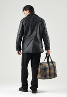 BARBOUR Giubbotto ASHBY WAX JACKET navy-blu per uomo con colletto in velluto blu scuro e tasche frontali con pattina. 262MMWX0339 NY92 BARBOUR 