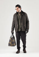 BARBOUR Giubbotto ASHBY WAX JACKET olive-verde per uomo con colletto dritto in velluto marrone 262MMWX0339 OL71 BARBOUR 