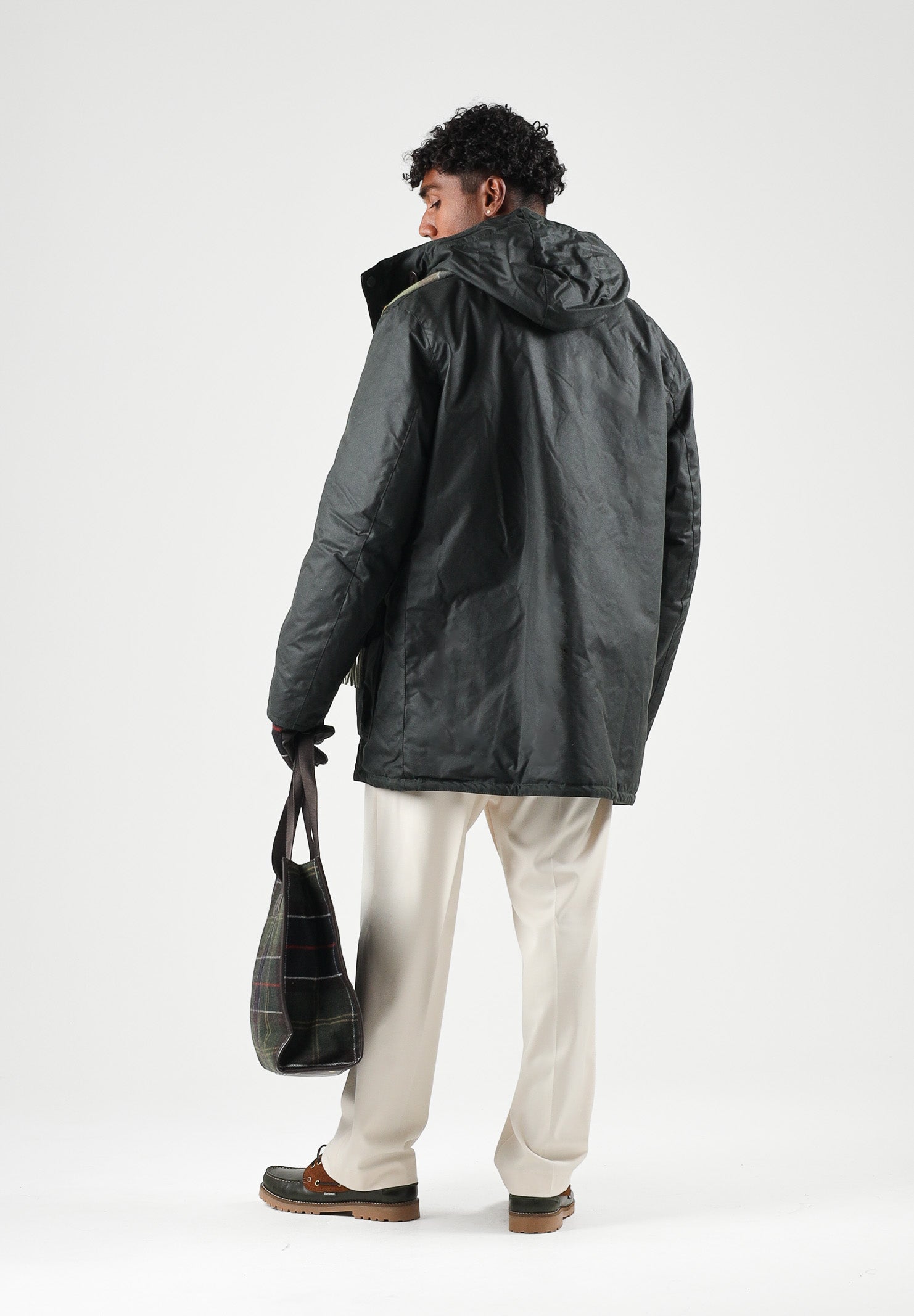 BARBOUR Parka verde salvia scuro da uomo con cappuccio avvolgente e tasche utility bicolore 262MMWX2582 SG51 BARBOUR 