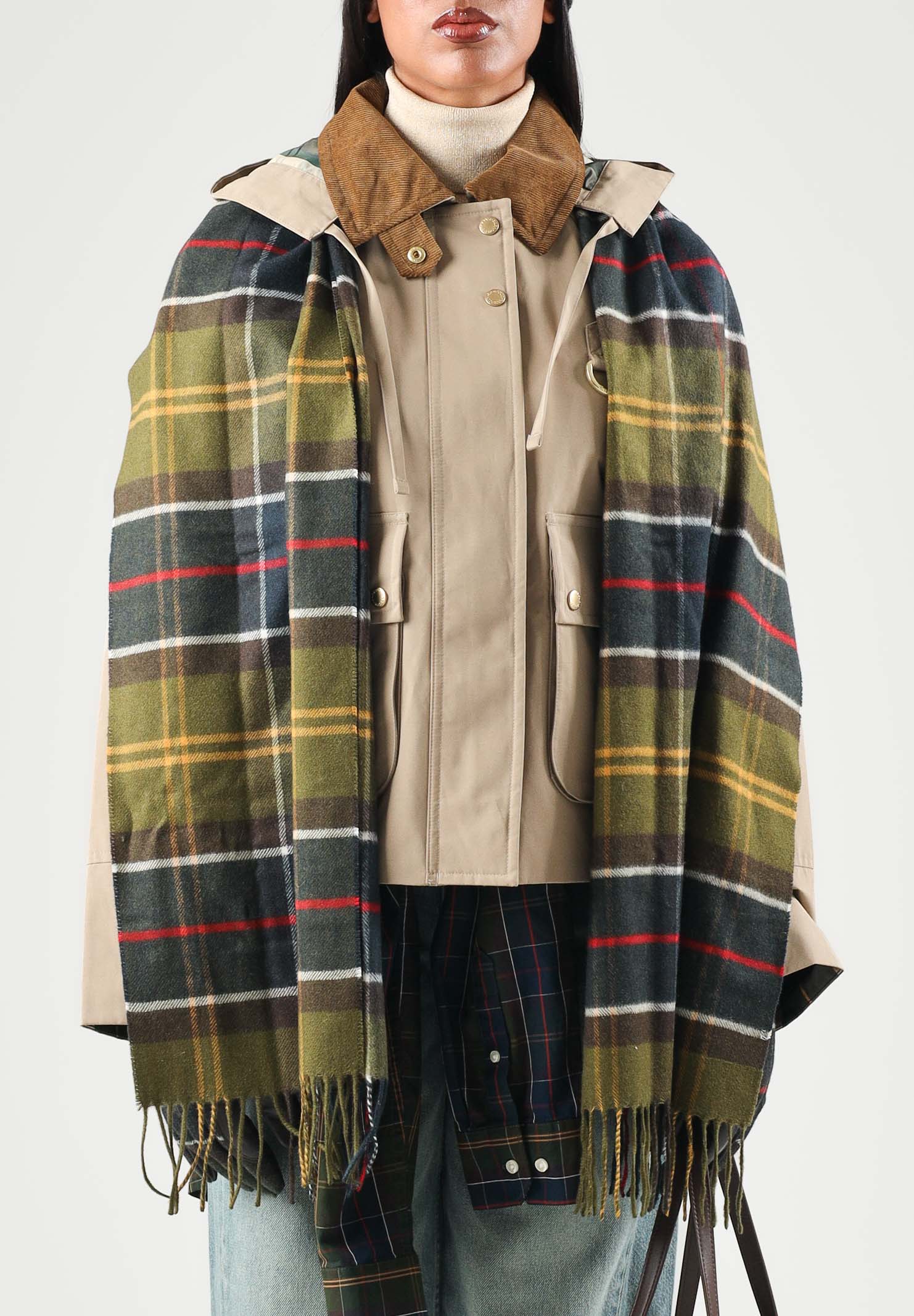BARBOUR Sciarpa YAXLEY tartan verde per uomo e donna  con motivo a quadri scozzesi e bordo frangiato. 262MUSC0324 TN11 BARBOUR 