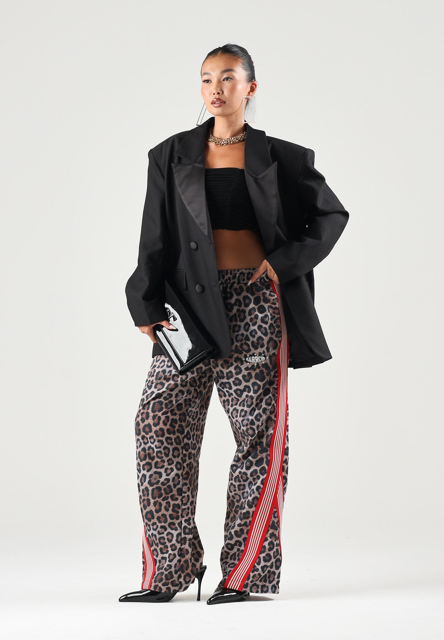 BARROW Pantaloni marrone per uomo e donna con stampa animalier leopardo e bande laterali a contrasto F6BWUAPA089 220 BARROW 