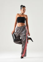 BARROW Pantaloni marrone per uomo e donna con stampa animalier leopardo e bande laterali a contrasto F6BWUAPA089 220 BARROW 