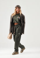 BARROW T-shirt maniche corte verde militare per uomo e donna con stampa grafica sul petto F6BWUATH062 082 BARROW 