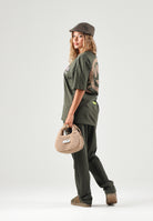 BARROW T-shirt maniche corte verde militare per uomo e donna con stampa grafica sul petto F6BWUATH062 082 BARROW 