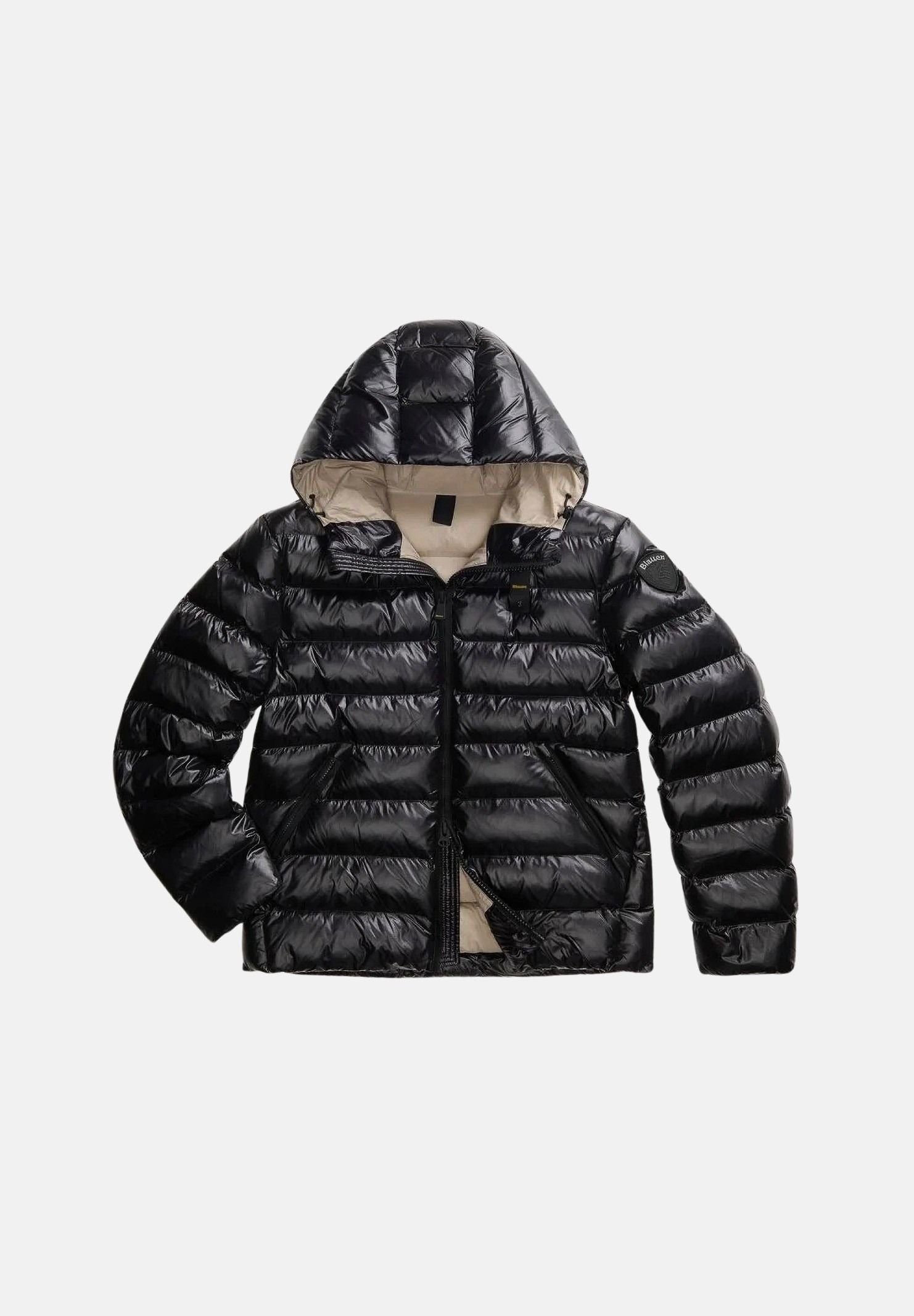 BLAUER Giubbotto ADAMS Nero Int. Beige 301 nero con interno beige chiaro da uomo in nylon micro-rip idrorepellente, con imbottitura sintetica Sorona® Aura, cappuccio fisso con coulisse, chiusura frontale con zip integrale, trapuntatura orizzontale e 26WBLUC02054-005958 999EI BLAUER 