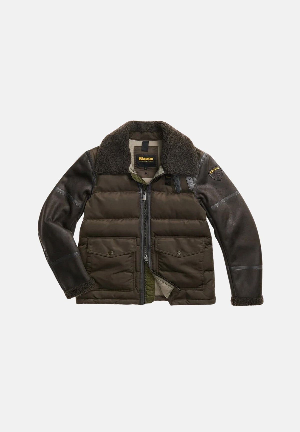  26WBLUC02239-007280 382 BLAUER 