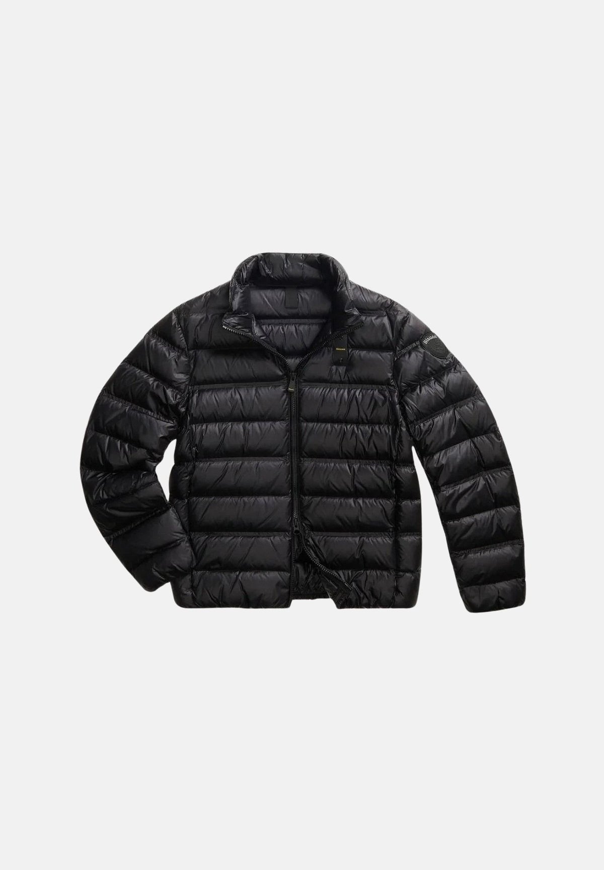 BLAUER Piumino corto BELMONT Nero nero da uomo, in nylon lucido con imbottitura in vera piuma d'anatra, collo alla coreana, trapuntatura orizzontale a righe singole e doppie e chiusura frontale con zip. 26WBLUC03047-006719 999 BLAUER 