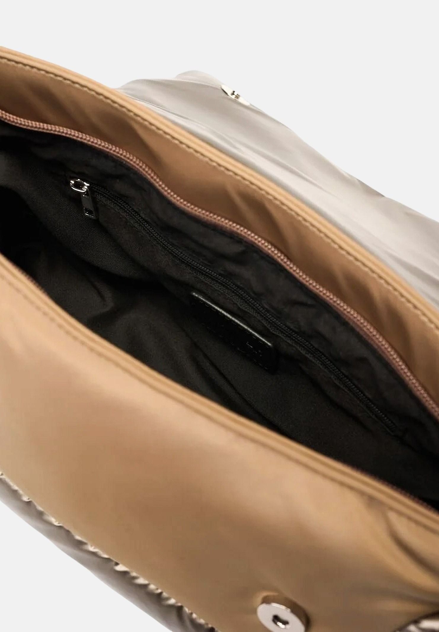 F6JENNA02PAD BEI BLAUER 