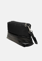 BLAUER Pochette a mano nera da donna  con parte inferiore in morbido faux-fur F6MIRA01PAD BLK BLAUER 