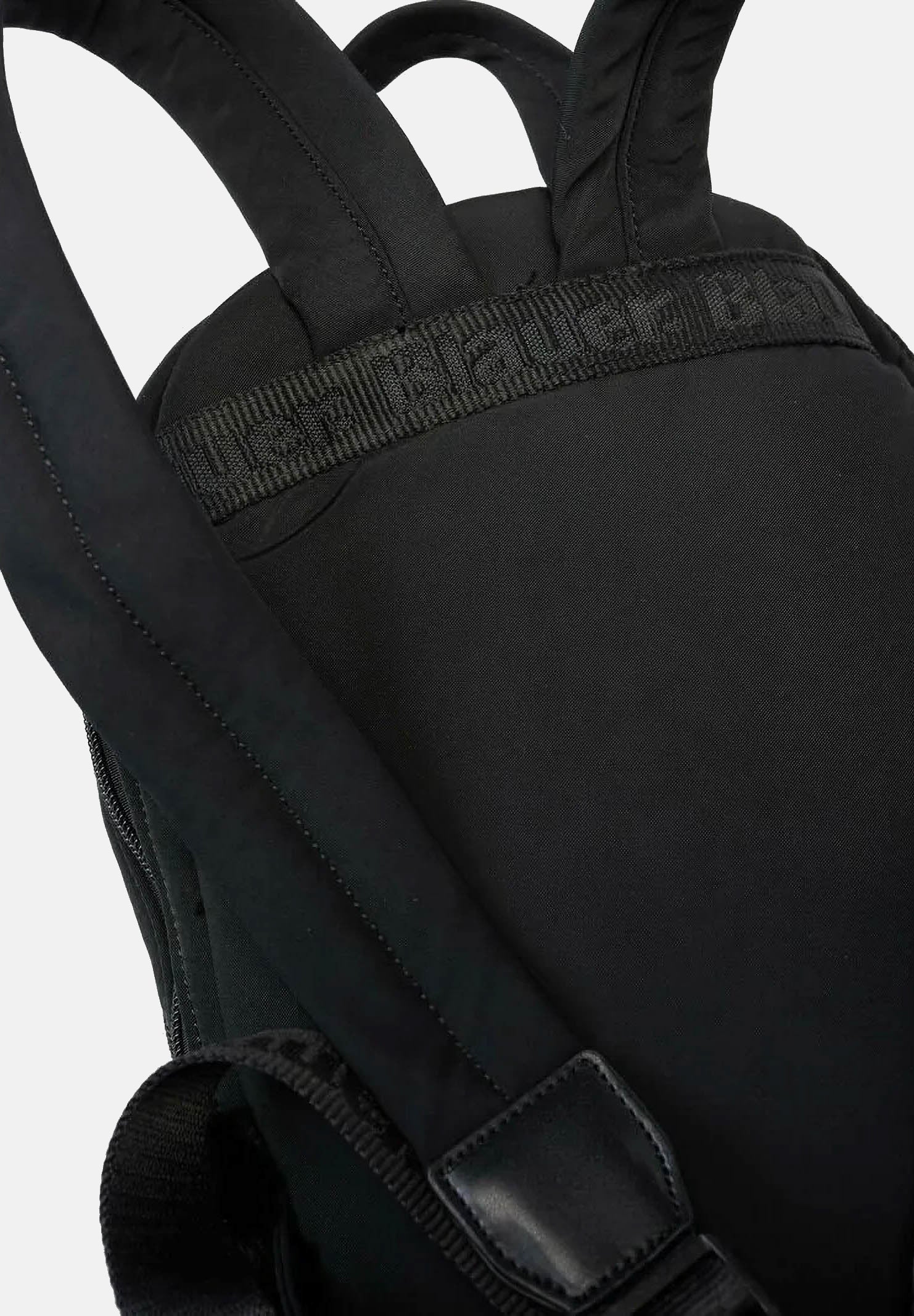 BLAUER Zaino nero da donna con inserti in faux-fur, logo scudo strass e parte superiore in tessuto tecnico liscio F6WAVE05PAD BLK BLAUER 