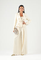BOHEMIAN VI Giacca doppiopetto milk bianco latte per donna con pinces strutturate e fondo svasato a balza. GI335 MI BOHEMIAN VI 
