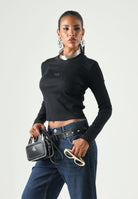CALVIN KLEIN Maglia A-LS MONOGRAM BABY TEE a maniche lunghe nera da donna cono monogramma ricamato frontale<BR/> LV047A803G UB1 CALVIN KLEIN 
