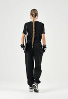 CALVIN KLEIN T-shirt HERO SS CLASSIC MONOLOGO CN, nera da donna con logo frontale tono su tono<BR/> LV047B865G UB1 CALVIN KLEIN 