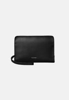 CALVIN KLEIN Pochette nera per uomo e donna con tracolla regolabile in pelle martellata LV04D1153G UB1 CALVIN KLEIN 