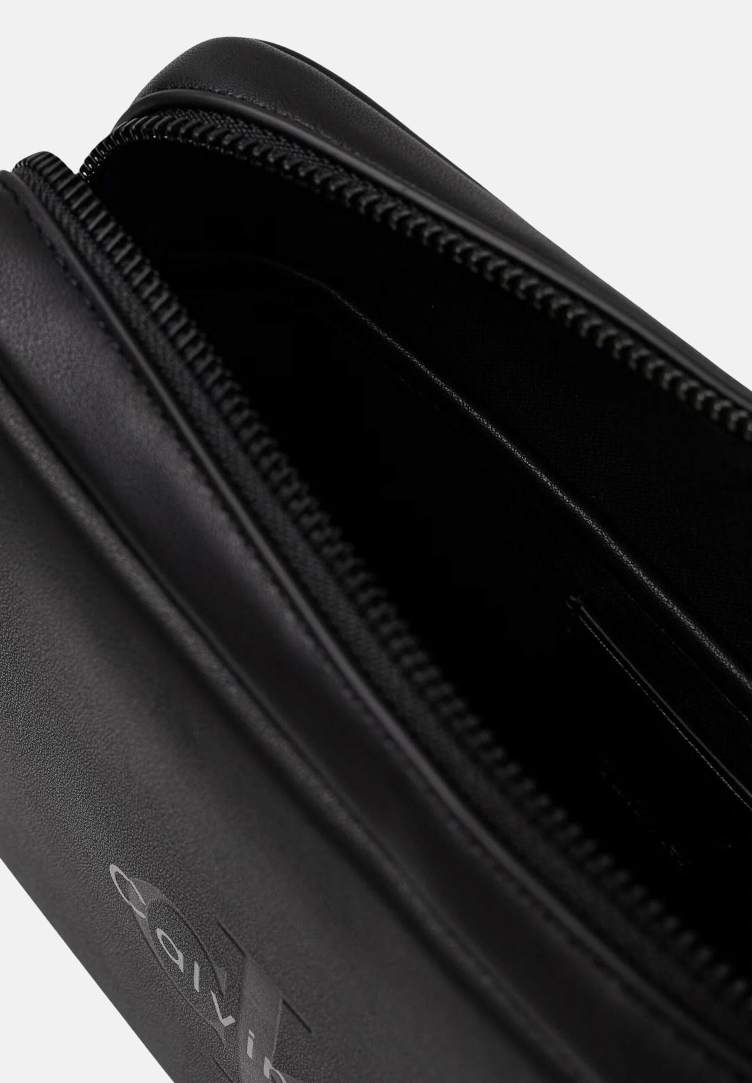 CALVIN KLEIN pochette uomo Black nero. LV04D1257G UB1 CALVIN KLEIN 