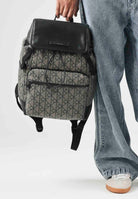 CALVIN KLEIN zaino jacquard con logo impermeabile colore Lotus Beige-Black, beige e nero, unisex. LV04D3378G 7UL CALVIN KLEIN 