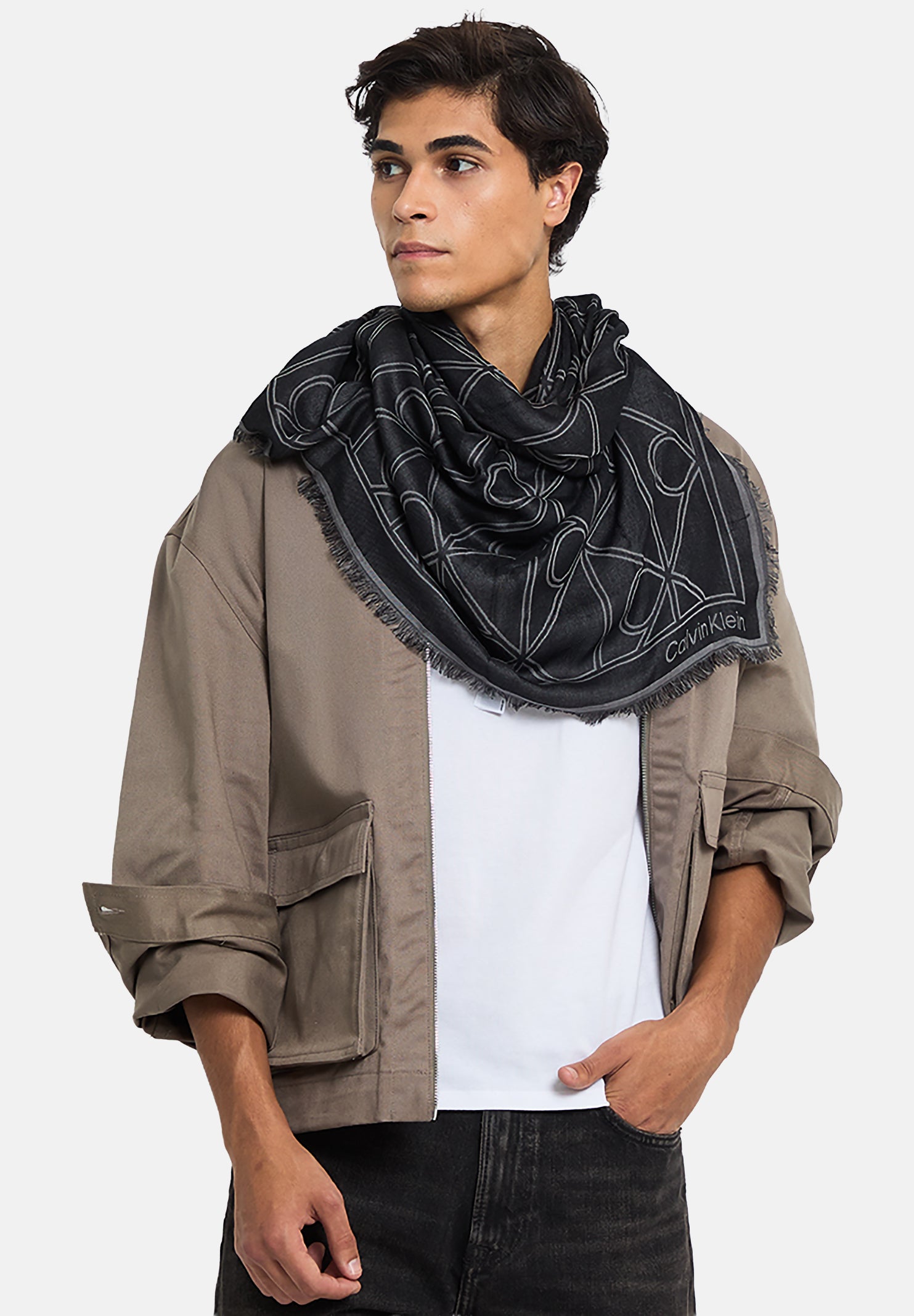 CALVIN KLEIN Pashmina nera per uomo e donna LV04D8062G UB1 CALVIN KLEIN 
