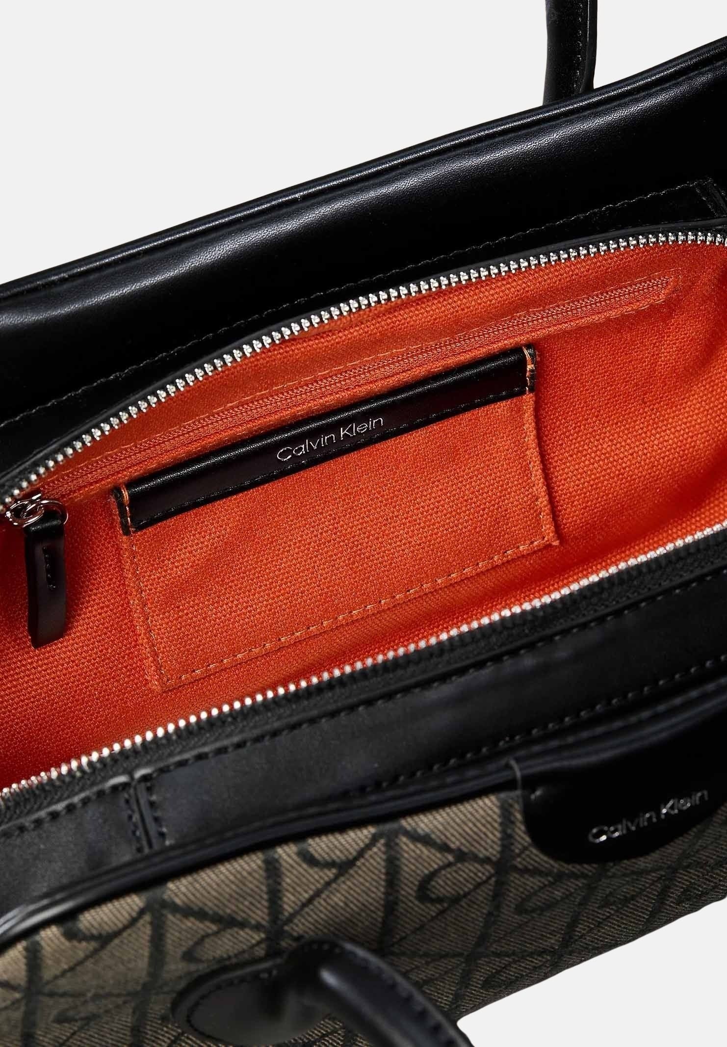 CALVIN KLEIN Borsa a spalla con emblema jacquard LV04F3744G 8E3 CALVIN KLEIN 