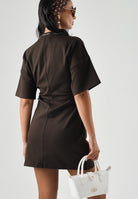 CALVIN KLEIN JEANS Abito corto SS LOGO marrone da donna Dress con motivo in tinta unita e dettaglio logo sul girocollo LV047G251G TO2 CALVIN KLEIN JEANS 
