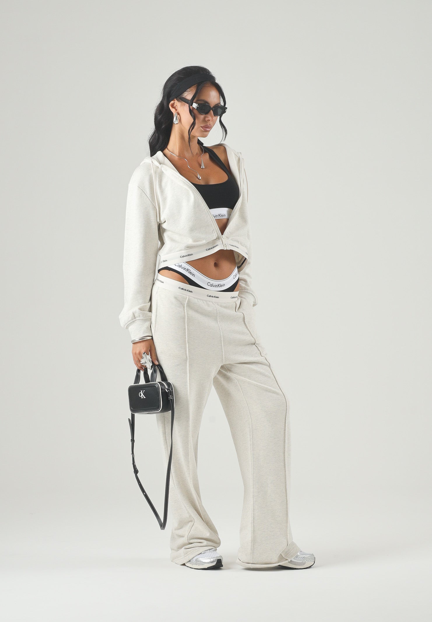 CALVIN KLEIN JEANS Felpa LS TERRY vaniglia,panna, da donna  con zip e cappuccio, <BR/> LV047G252G P4P CALVIN KLEIN JEANS 
