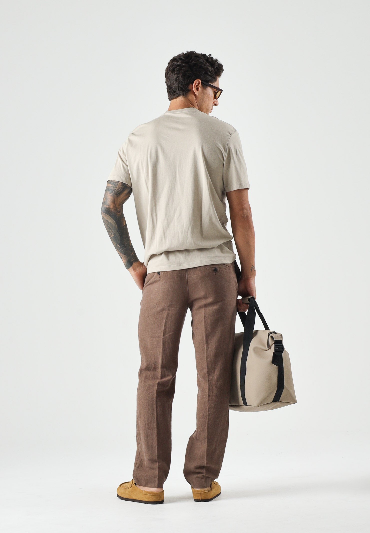 CALVIN KLEIN JEANS T-shirt  TRVL LINES SEASONAL TEE  beige da uomo LV04RG837G PED CALVIN KLEIN JEANS 