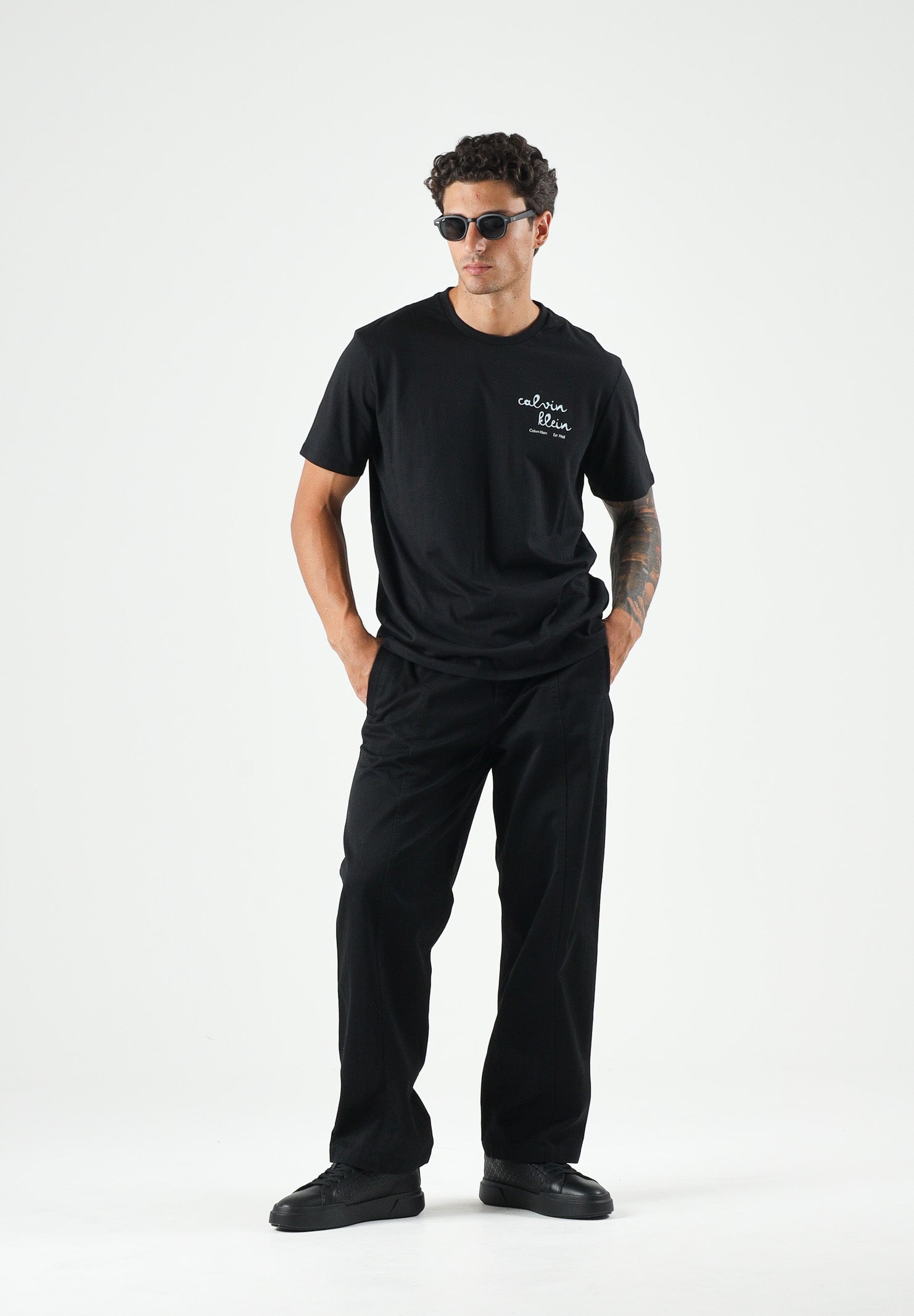 CALVIN KLEIN JEANS T-shirt LOGO GRAFIC nero da uomo <BR/> LV04RG837G UB1 CALVIN KLEIN JEANS 